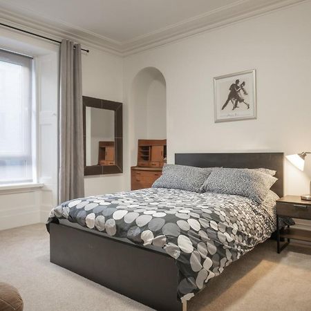 Hutch 2 Bed Apart Aberdeen Exterior foto